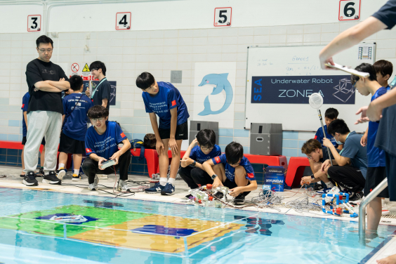 Sea: Underwater Robot Sumo Tournament